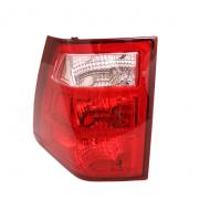 TAIL LIGHT RH 05-06 WKStock replacement lens and housing assembly.                               Replaces: 55156614AEMade in TAIWANUPC: 804314158736Label: 12403.32 TAIL LIGHT RH WK